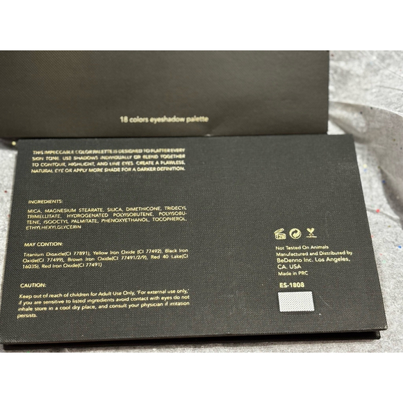 BeDenno 18 Shades Eyeshadow Palette - High Pigmented, and Long-Lasting Eyeshadow - Picture 7 of 7